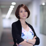 【リーガルV】米倉涼子は胸元VS菜々緒は美脚で向井理を取り合う!