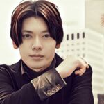【崎山つばさ】父と兄弟!結婚して子供と犬が大好きな料理男子!