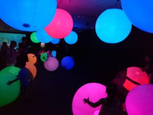 スゴすぎ「チームラボアイランド」で、天才集団の最先端を学ぶ！