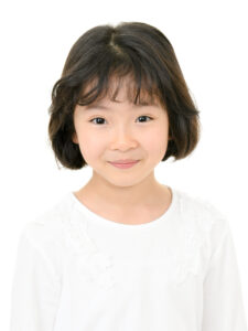 【半分青い】鈴愛の幼少期の子役は誰？矢崎由紗は昭和顔の大ベテラン！