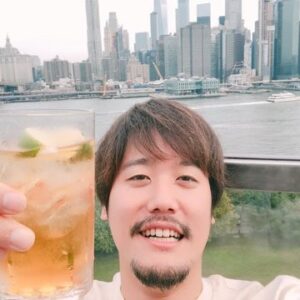 ラブ川食堂の事務所はUUUM？実家や結婚も！年収や月収は？